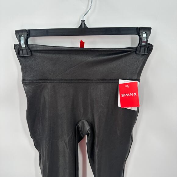 SPANX NWT Faux Leather Leggings in Black // XS - Picture 5 of 8